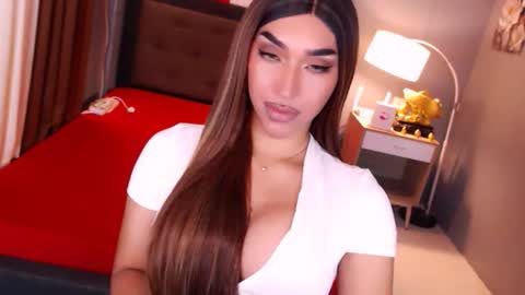 Snapshot of smasherqueen chatting on April 2026 06:10:02 PM smasherqueen online show from April 2026 06:10:02 PM
