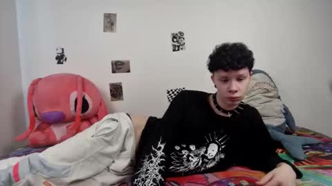 Snapshot of smcompany02 chatting on April 2026 08:03:01 AM CactusGnom online show from April 2026 08:03:01 AM