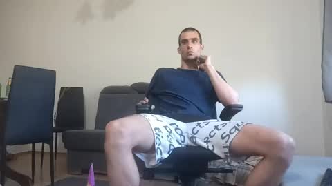 Snapshot of smeksi1 chatting on April 2026 01:53:02 PM smeksi1 online show from April 2026 01:53:02 PM