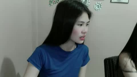 Snapshot of smellon_shake chatting on March 2026 07:42:02 PM Julia online show from March 2026 07:42:02 PM