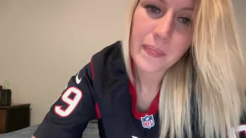 Snapshot of smexxii93 chatting on February 2025 02:03:02 AM smexxii93 online show from February 2025 02:03:02 AM