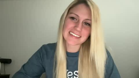 Snapshot of smexxii93 chatting on October 2025 06:31:02 PM smexxii93 online show from October 2025 06:31:02 PM