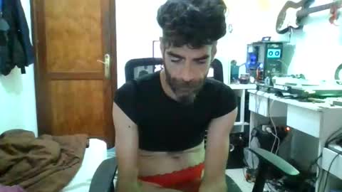 willy online show from December 2025 09:24:02 PM