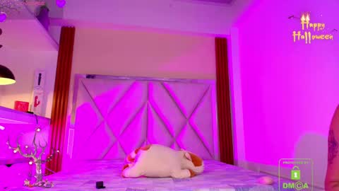 smile__1 online show from September 2025 01:40:02 AM