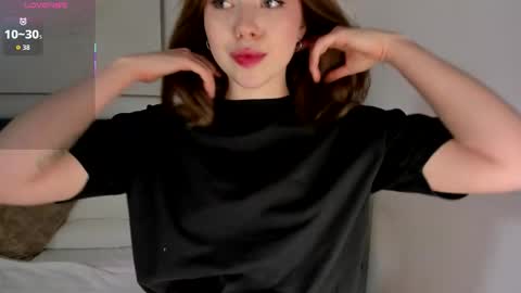 Snapshot of smilegirliza chatting on March 2026 04:24:01 PM liza online show from March 2026 04:24:01 PM