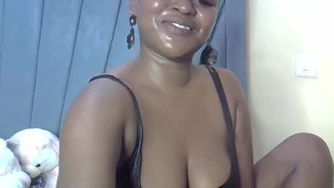 Snapshot of smiley_berry chatting on September 2025 06:33:02 PM smiley_berry online show from September 2025 06:33:02 PM