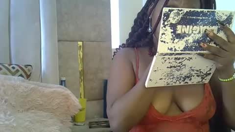 Snapshot of smiley_berry chatting on October 2025 01:00:02 PM smiley_berry online show from October 2025 01:00:02 PM