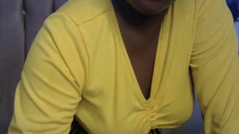 Snapshot of smiley_berry chatting on November 2025 03:39:01 AM smiley_berry online show from November 2025 03:39:01 AM