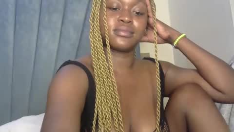 Snapshot of smiley_berry chatting on November 2025 09:03:02 PM smiley_berry online show from November 2025 09:03:02 PM