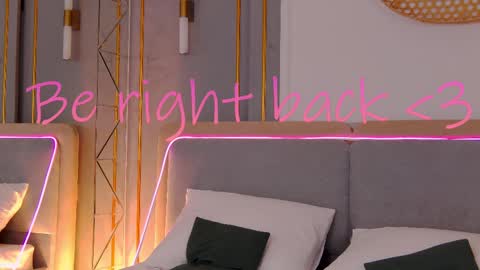 Snapshot of smiley_mia_ chatting on March 2025 11:50:01 AM Mia online show from March 2025 11:50:01 AM