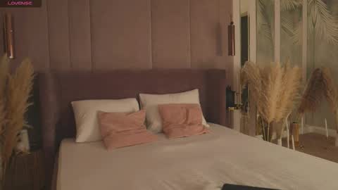 Snapshot of smiley_mia_ chatting on February 2026 05:11:02 AM Mia online show from February 2026 05:11:02 AM