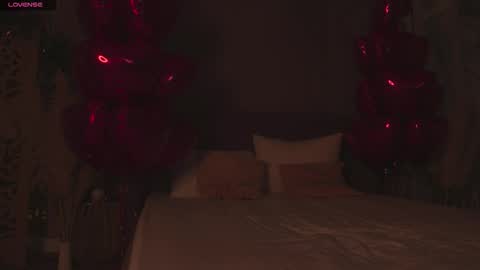 Snapshot of smiley_mia_ chatting on February 2026 05:03:02 AM Mia online show from February 2026 05:03:02 AM