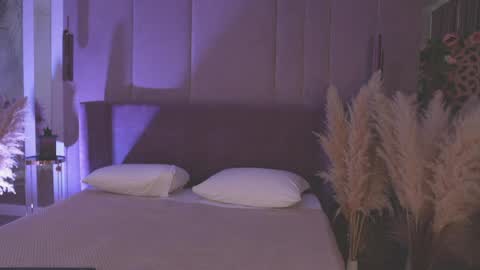 Snapshot of smiley_mia_ chatting on April 2026 05:13:01 AM Mia online show from April 2026 05:13:01 AM