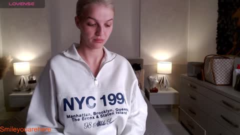 Snapshot of smileyouarehere chatting on March 2026 11:31:02 PM S online show from March 2026 11:31:02 PM