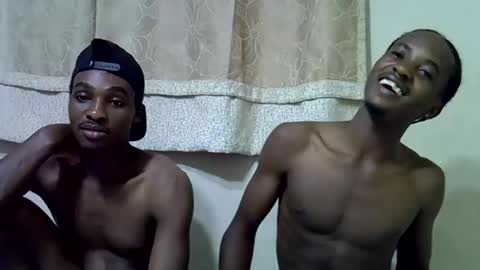 Snapshot of smilzzz chatting on March 2026 07:39:01 PM smilzzz online show from March 2026 07:39:01 PM