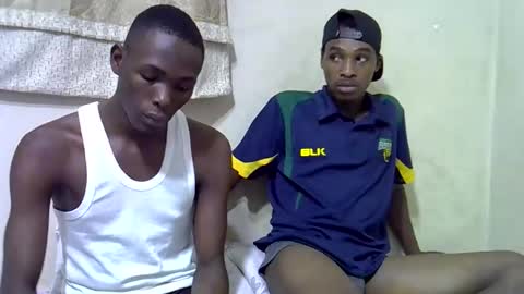 Snapshot of smilzzz chatting on April 2026 05:50:02 PM smilzzz online show from April 2026 05:50:02 PM