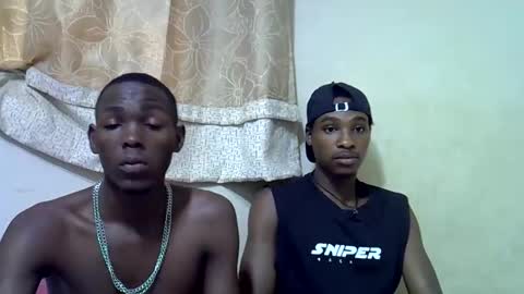 Snapshot of smilzzz chatting on April 2026 07:45:01 AM smilzzz online show from April 2026 07:45:01 AM