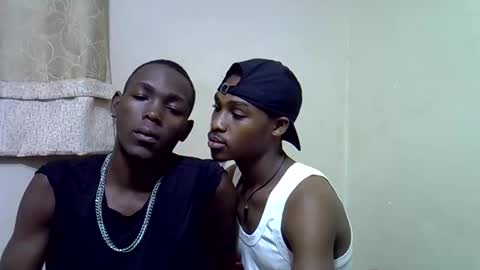 Snapshot of smilzzz chatting on April 2026 05:13:01 AM smilzzz online show from April 2026 05:13:01 AM