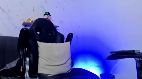 Snapshot of smitgrey chatting on January 2025 03:00:02 AM SMIT online show from January 2025 03:00:02 AM