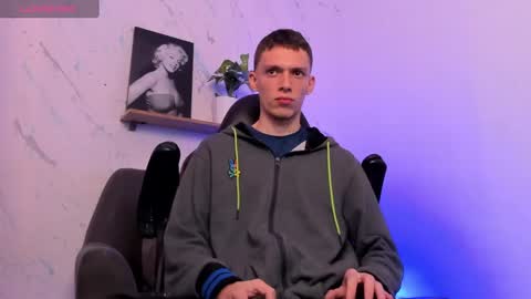 Snapshot of smitgrey chatting on February 2025 09:25:01 PM SMIT online show from February 2025 09:25:01 PM