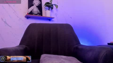 Snapshot of smitgrey chatting on February 2025 05:04:01 PM SMIT online show from February 2025 05:04:01 PM