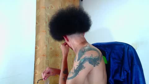 Snapshot of smith_gael chatting on May 2026 12:37:01 AM Smith Gael online show from May 2026 12:37:01 AM