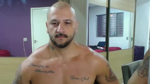 smithduke online show from March 2025 04:00:02 PM