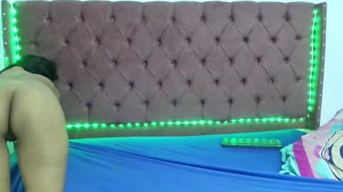 Snapshot of smiths_couple chatting on December 2024 07:37:01 AM JONH SMITH AND ALIX SMITH online show from December 2024 07:37:01 AM