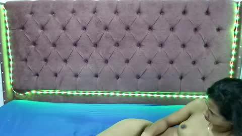 Snapshot of smiths_couple chatting on December 2024 04:50:02 AM JONH SMITH AND ALIX SMITH online show from December 2024 04:50:02 AM