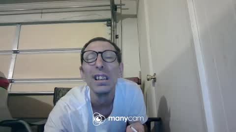 smoke-4-me online show from September 2025 08:30:01 AM