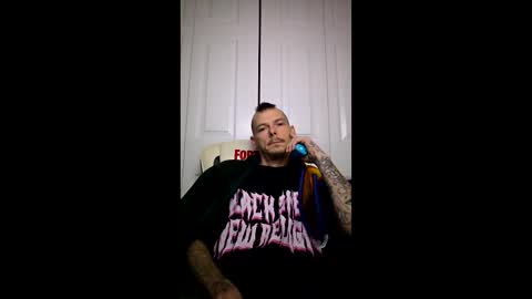 smokebandit420 online show from December 2025 01:55:02 AM