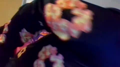 smoke online show from December 2025 01:20:02 PM