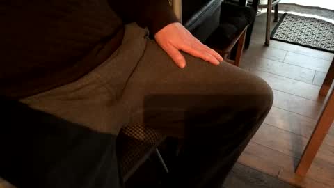 Snapshot of smokefest187 chatting on December 2024 08:58:01 PM Peter Johnson online show from December 2024 08:58:01 PM