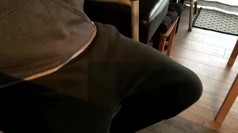 Snapshot of smokefest187 chatting on January 2025 08:55:01 PM Peter Johnson online show from January 2025 08:55:01 PM