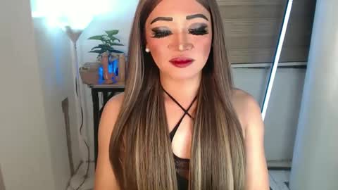 Snapshot of smokeprincess chatting on February 2025 08:52:02 PM Amanda online show from February 2025 08:52:02 PM