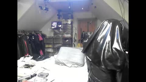 Snapshot of smokeslut365 chatting on March 2025 05:46:02 AM smokeslut365 online show from March 2025 05:46:02 AM