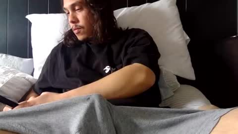 Snapshot of smokestar1991 chatting on March 2026 04:13:01 PM SmokeStar online show from March 2026 04:13:01 PM