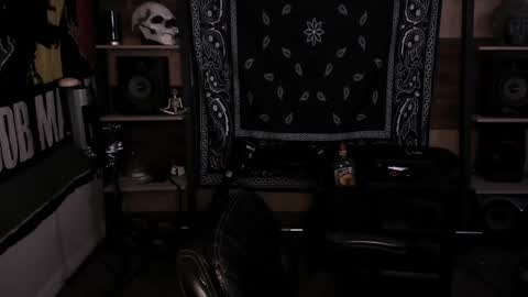 Smokey915 online show from December 2024 10:23:01 PM