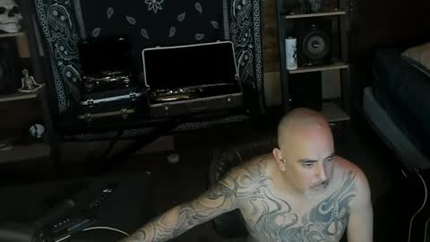 Smokey915 online show from January 2025 09:56:01 AM