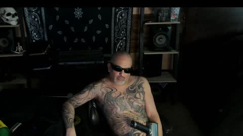 Smokey915 online show from January 2025 06:12:02 PM