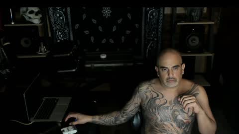 Smokey915 online show from January 2025 03:18:02 AM