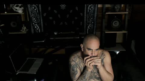 Smokey915 online show from January 2025 09:22:02 AM