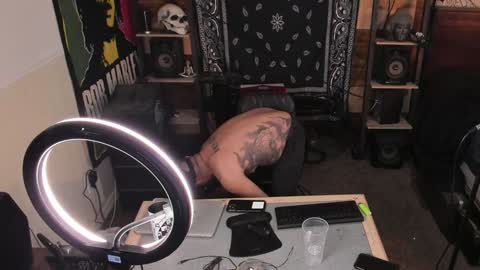 Smokey915 online show from January 2025 11:59:01 AM