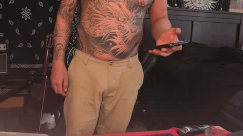 Smokey915 online show from February 2025 02:47:02 PM