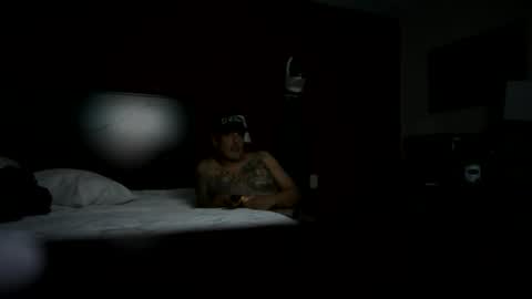 Snapshot of smokey915 chatting on June 2026 10:12:02 AM Smokey915 online show from June 2026 10:12:02 AM