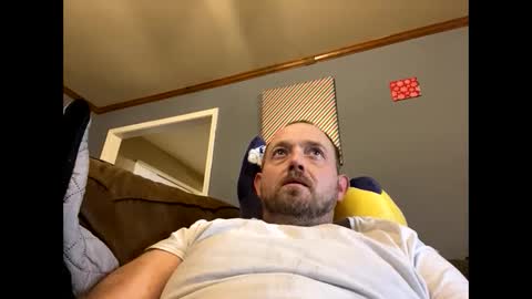 smokeymt420 online show from December 2024 04:30:01 PM