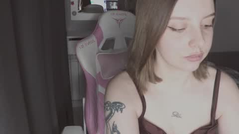 Kira  online show from February 2026 02:53:01 AM