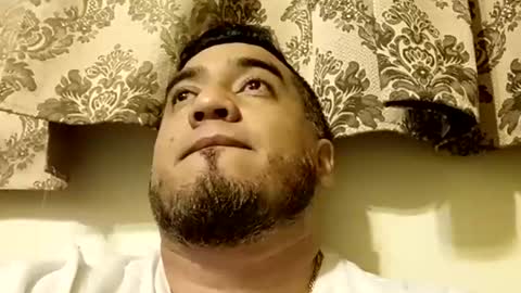 Snapshot of smoothstrik3r chatting on March 2026 05:30:02 AM smoothstrik3r online show from March 2026 05:30:02 AM