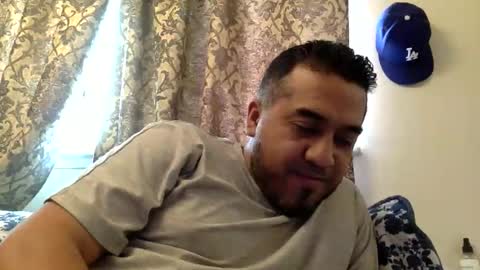 Snapshot of smoothstrik3r chatting on April 2026 05:10:01 PM smoothstrik3r online show from April 2026 05:10:01 PM