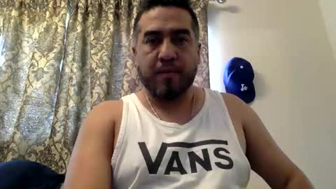 Snapshot of smoothstrik3r chatting on April 2026 06:28:01 PM smoothstrik3r online show from April 2026 06:28:01 PM